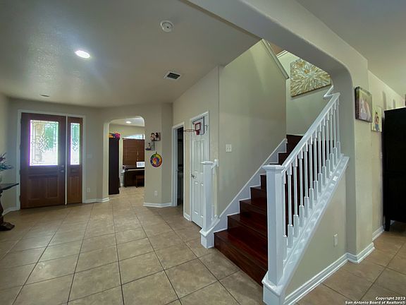4th image of 1423 Osnats Pt