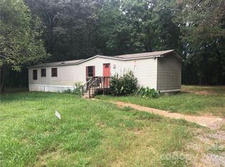 1240 Woodridge Dr #6, Clover, SC 29710