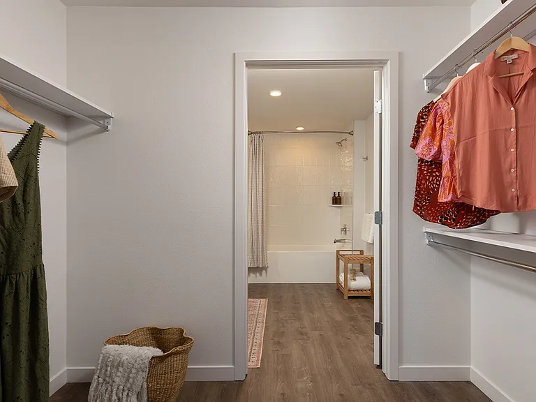 Resa Long Beach — Photo 44