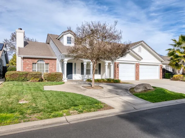 5240 Camelback St, Chowchilla, CA 93610