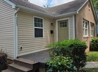 5223 Valley Stream Rd, Charlotte, NC 28209