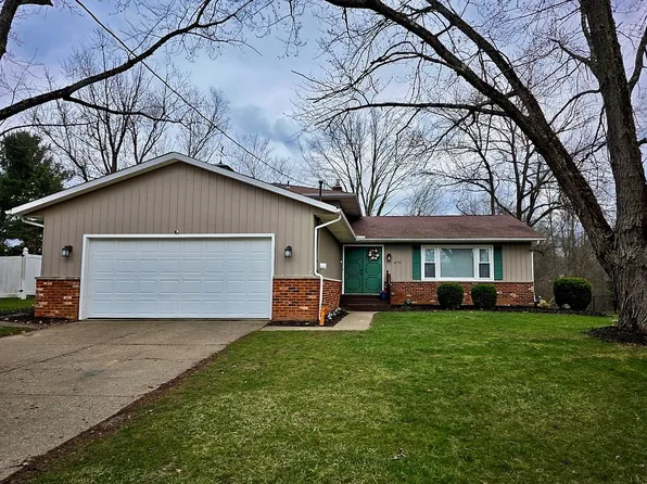 870 Andrews Rd, Medina, OH 44256