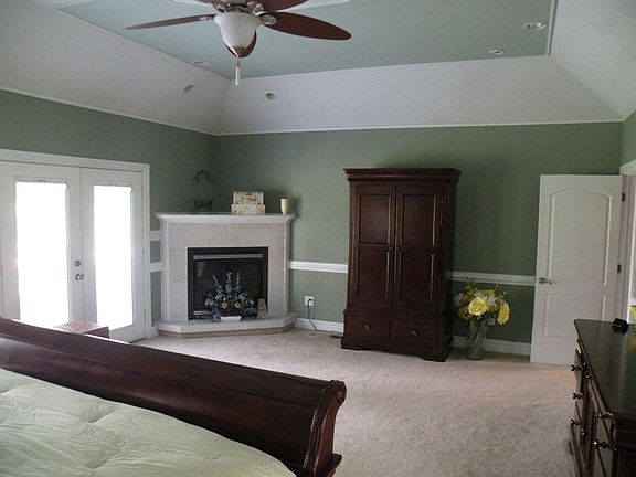 Master Bedroom W/corner Fire