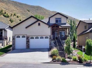 262 E Summer Leaf Dr, Draper, UT 84020