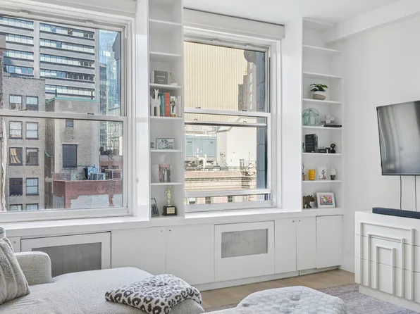 55 Liberty Street image 3 of 14