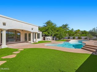 6445 N Silversmith Pl, Tucson, AZ 85750