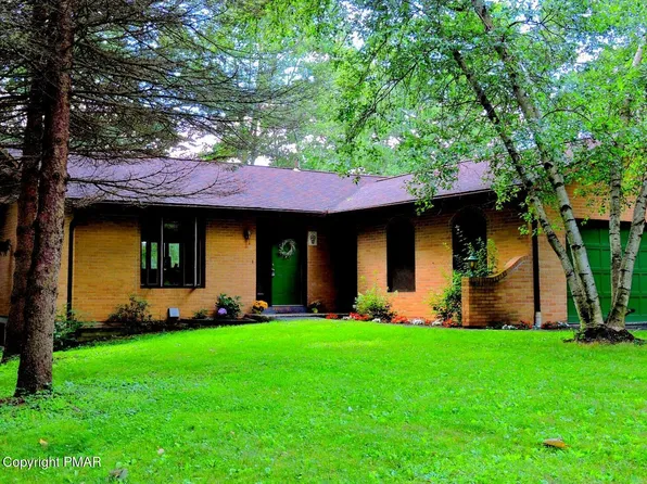 4195 Forest Dr, Kunkletown, PA 18058