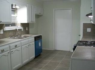 11625 Kingston Dr, Baton Rouge, LA 70807