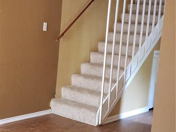 2nd image of 2640 Santiago Ct