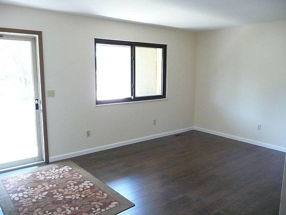 3rd image of 2981 Dividend Park Dr
