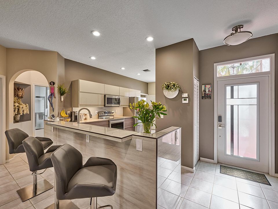 1st image of 5749 Emerald Cay Terrace