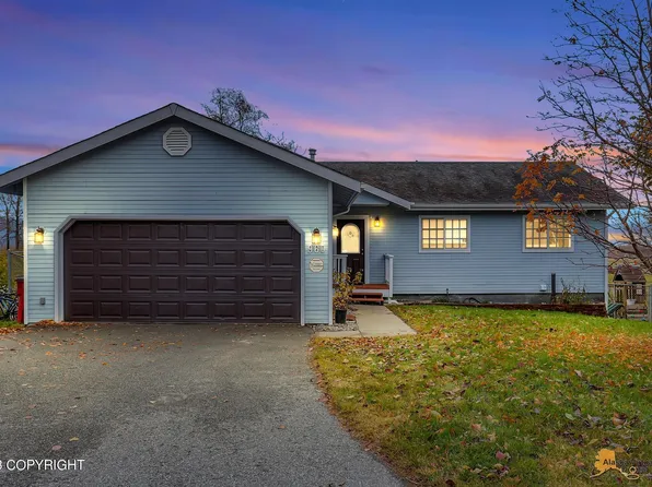 960 Wickersham Cir, Palmer, AK 99645