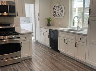 1405 Monte Vista Dr, Vista, CA 92084