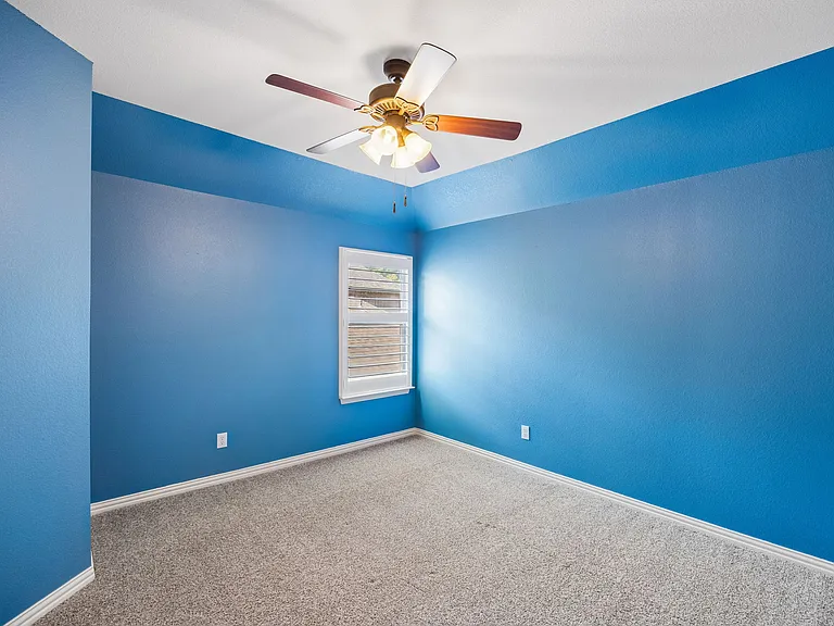 1613 Long Prairie Ct — Photo 34