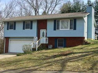 3121 S Fairington Dr, Bloomington, IN 47403