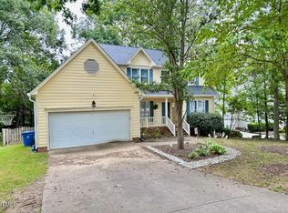 11 Trescott Dr, Durham, NC 27703