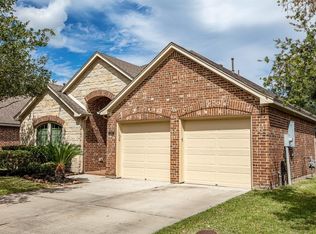 3207 Rock Brook Falls Ln, League City, TX 77573