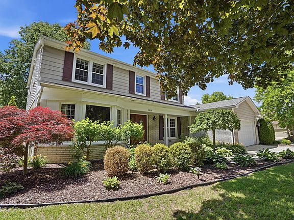 3rd image of 1810 Hickory Bark Ln