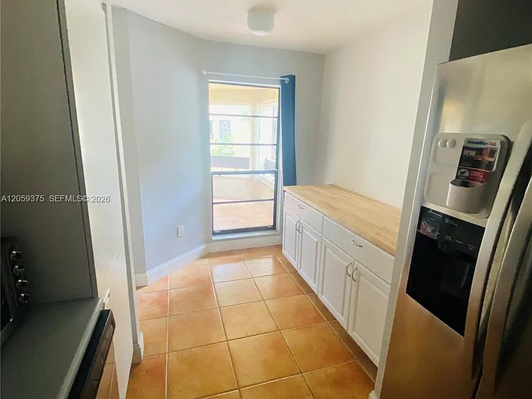 8810 SW 123rd Ct #M-209 — Photo 6