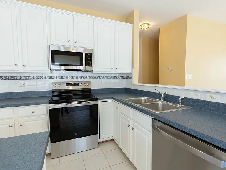341 Bullskin St — Photo 8