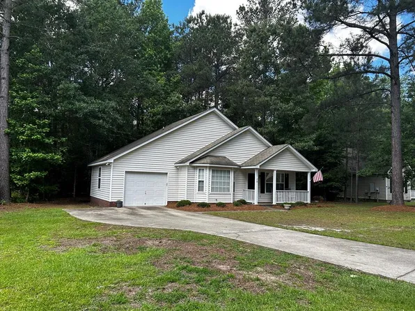 75 Elmwood Blvd S, Elgin, SC 29045