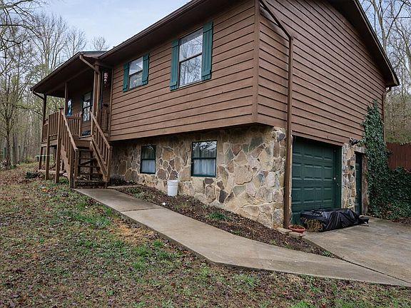 2nd image of 515 Van Davis Rd NW