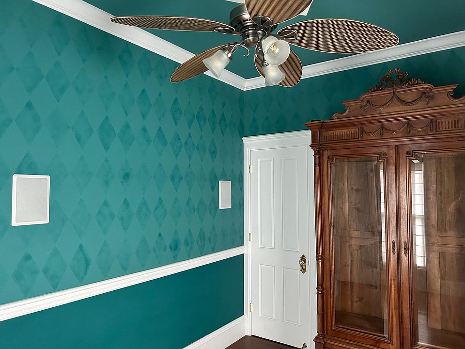 1st image of 204 Beech St #0