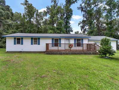 183 Lake Dr, Midway, GA, 31320