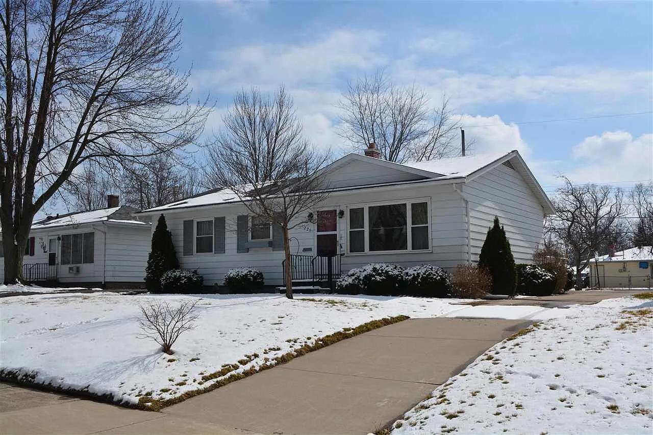 226 Edgeknoll Ln photo 1