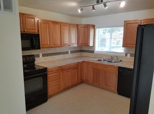 2910 Hayman Ter, Colorado Springs, CO 80910
