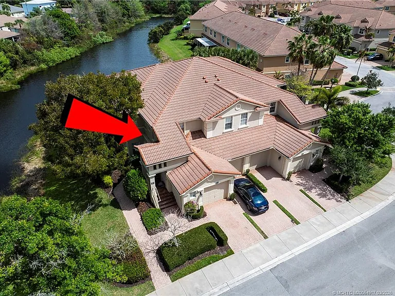 691 SW Glen Crest Way — Photo 42