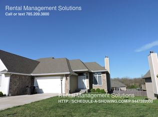 4217 SW Shenandoah Rd, Topeka, KS 66610