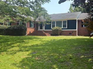 601 Oyster Catcher Dr, Hampstead, NC 28443