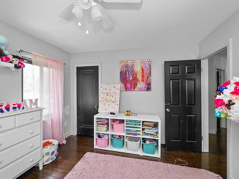 20096 Shrewsbury Rd — Photo 46