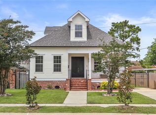 3920 Paris Ave, New Orleans, LA 70122