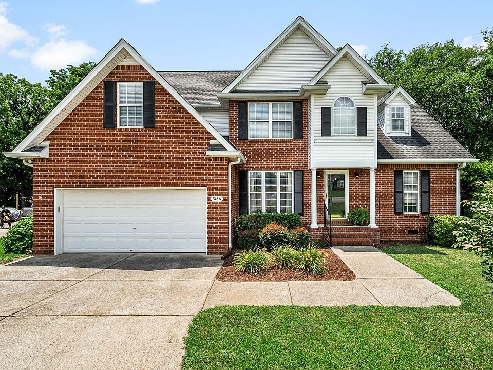1st image of 3186 Jenkins Dr
