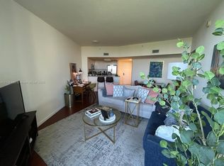19501 W Country Club Dr APT 1001, Aventura, FL 33180