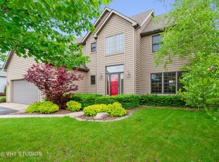 695 Red Spruce Trl, Lake Villa, IL 60046