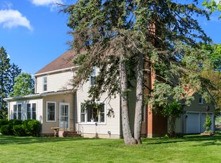 1109 Vermont Rd, Woodstock, IL 60098