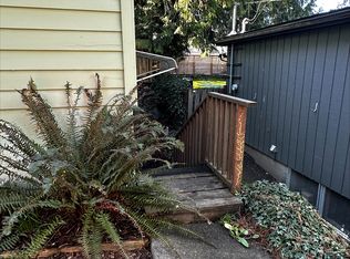 7513 19th Ave SW, Seattle, WA 98106