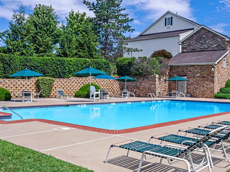 Westridge Gardens Pool