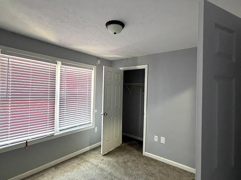 2826 Brookside Ave — Photo 10