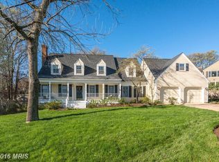 7732 Southdown Rd, Alexandria, VA 22308