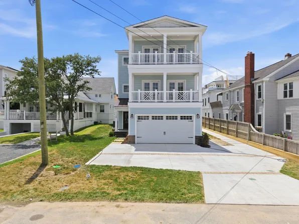 112 A 62nd St, Virginia Beach, VA 23451