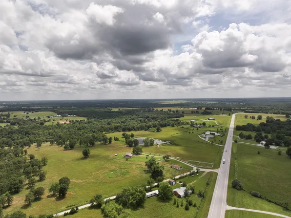 29282 Militia Road, El Dorado Springs, MO 64744