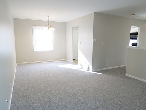 5th image of 8034 Canterbury Ln
