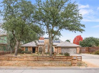 806 Thomas St, Colleyville, TX 76034