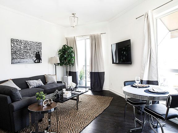 5th image of 10300 Venice Blvd #307
