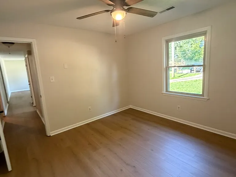 166 Kimberly Ct — Photo 30