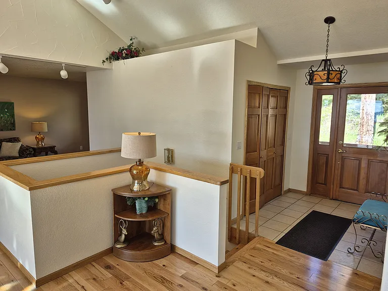 1096 Aspen Dr — Photo 19